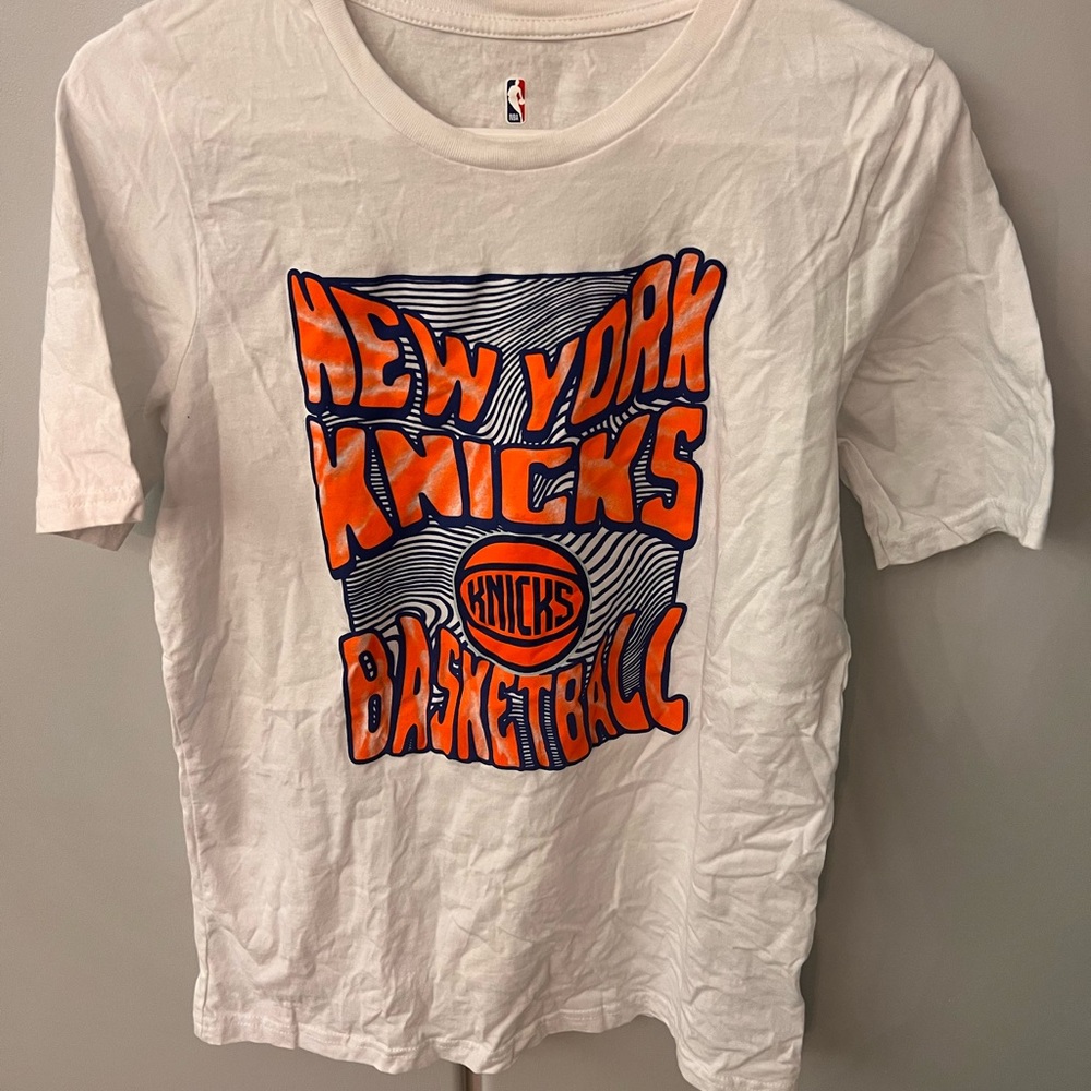 NBA New York Knicks tshirt Youth XL - worn once
